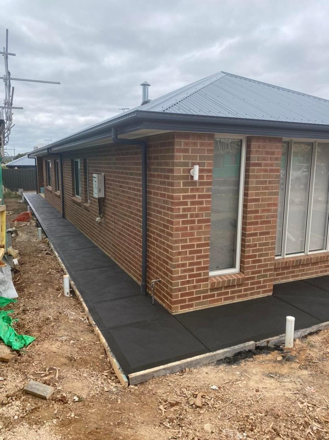 Charcoal Smudge – Mount Barker