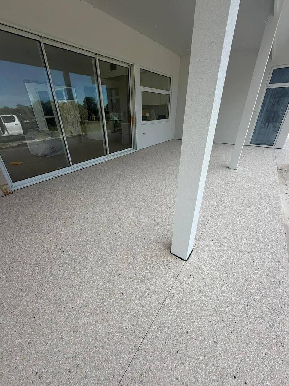Diamond Exposed Aggregate – Hope Forest